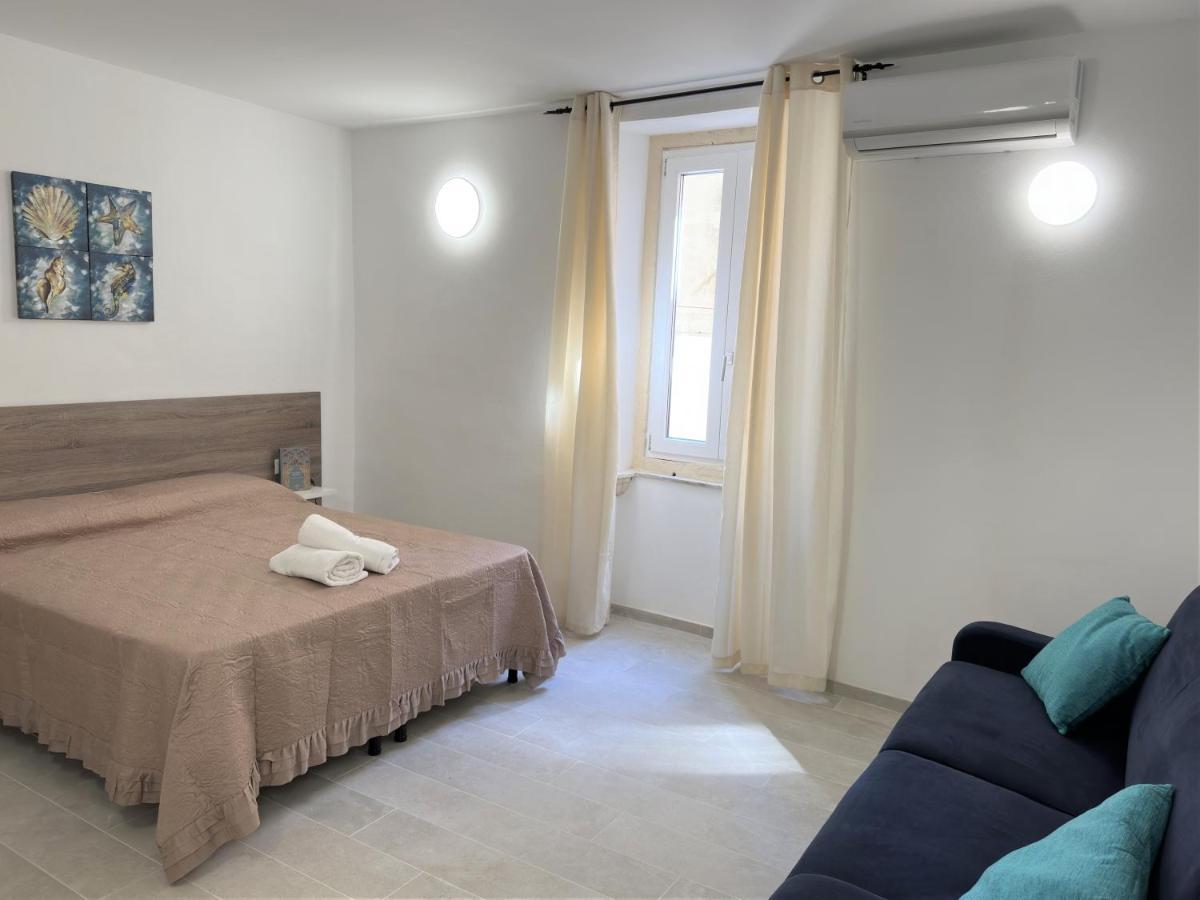 Casa Da Nonna Francy Apartment Сиракуза Екстериор снимка