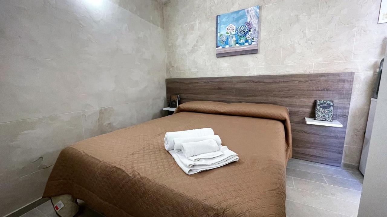 Casa Da Nonna Francy Apartment Сиракуза Екстериор снимка